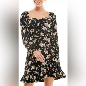 NWOT As U Wish Long Sleeve Sweetheart Dress in Black Floral - Size M Juniors